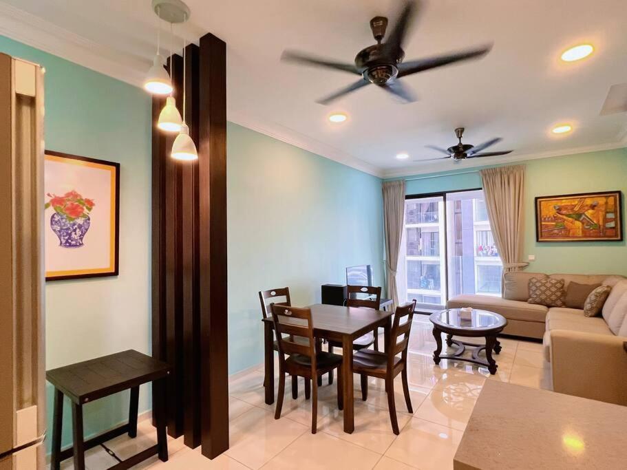 Homely 2Br Heritage D'Sara @ Link To Mrt, Near Thomson Hospital & Sungai Buloh Hospital Eksteriør bilde